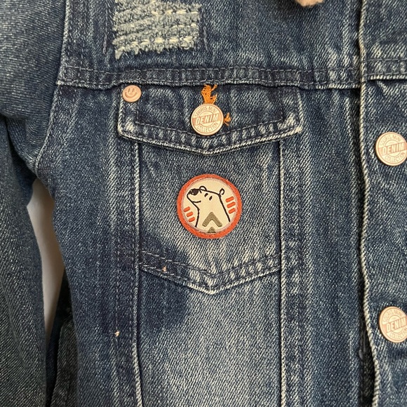 NWOT Jean jacket toddler with embroidery - Picture 5 of 10
